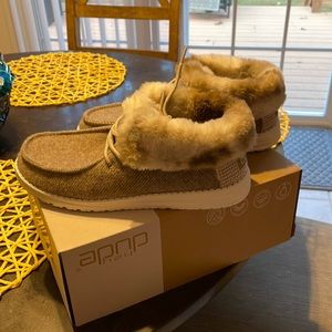 Hey Dudes Britt Coffee dye